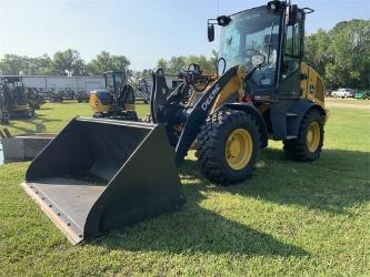 John Deere 244 P