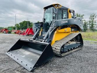 John Deere 333 P