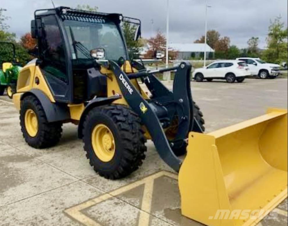 John Deere 184 G Pienkuormaajat