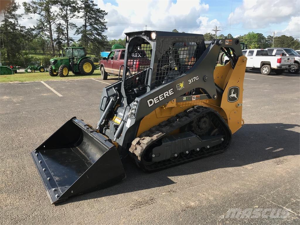 John Deere 317G Pienkuormaajat