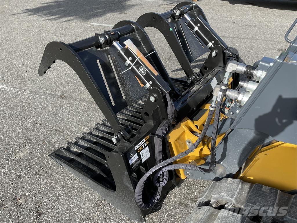 John Deere 325G Pienkuormaajat