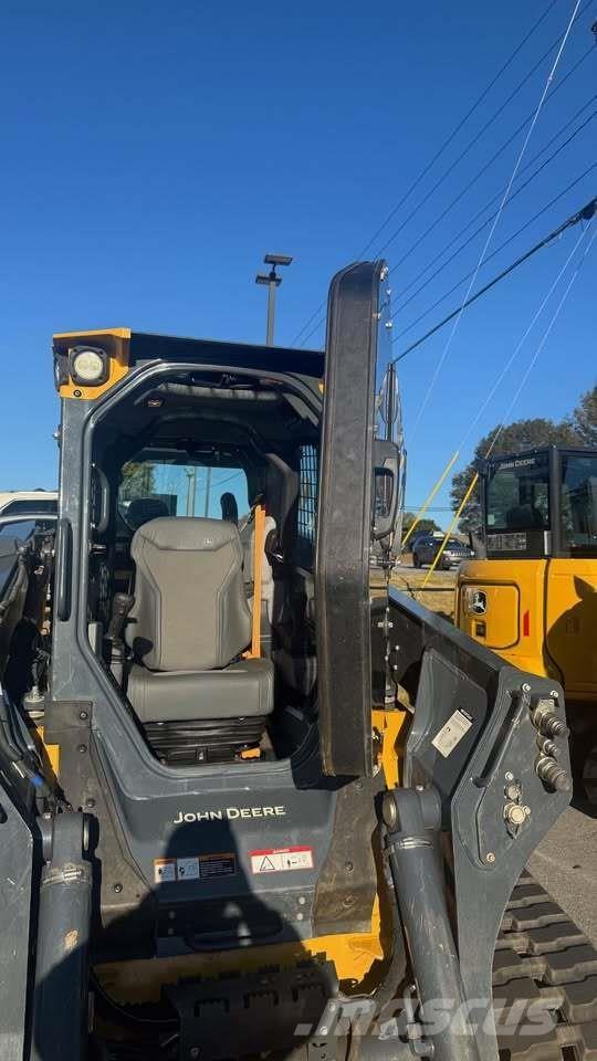 John Deere 333 P Pienkuormaajat