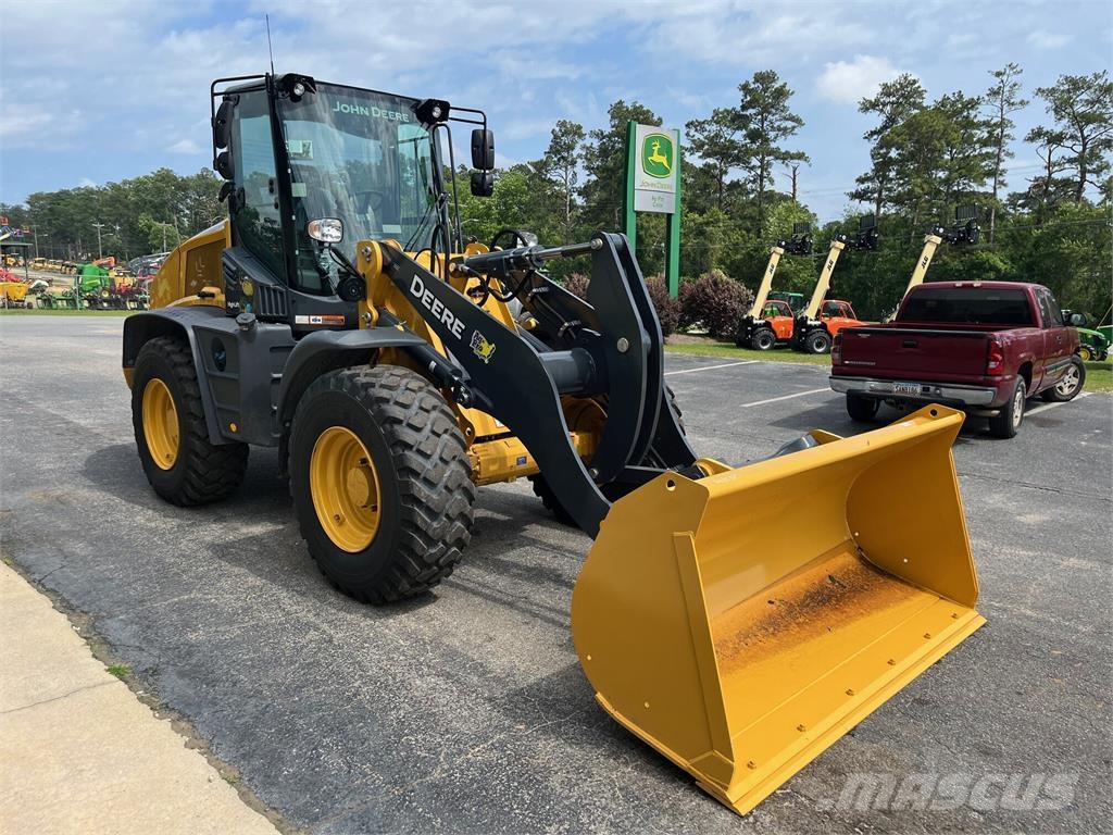 John Deere 344 P Pienkuormaajat