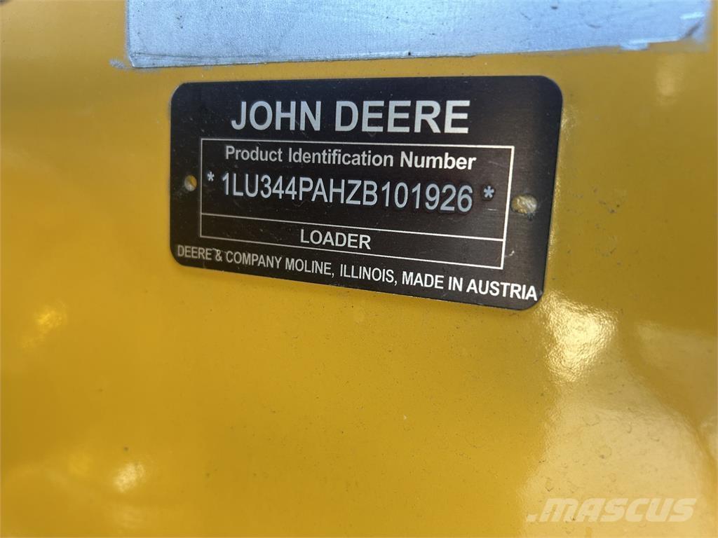 John Deere 344 P Pienkuormaajat